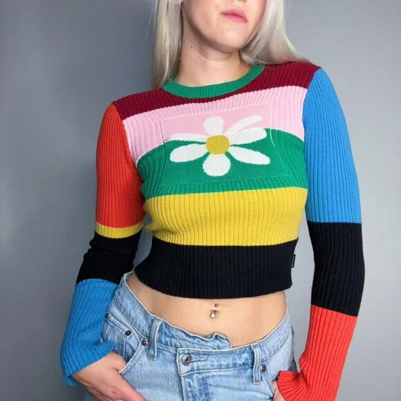 UNIF Dolly Sweater - Picture 6 of 6